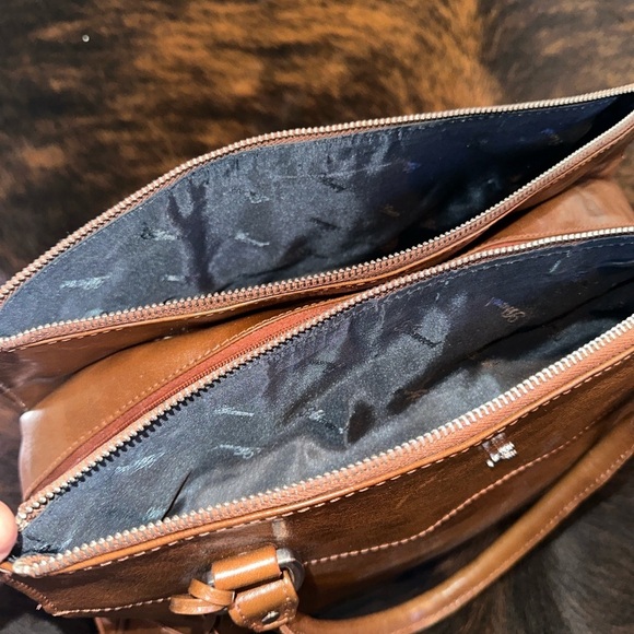 Ashwood Leather Tote, Large Tote, Work Tote,Spacious Leather Tote, Timeless Tote - Picture 5 of 15